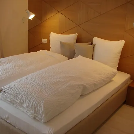 Restaurant Flaschen Locanda