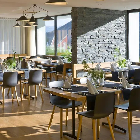 Restaurant Flaschen Albinen